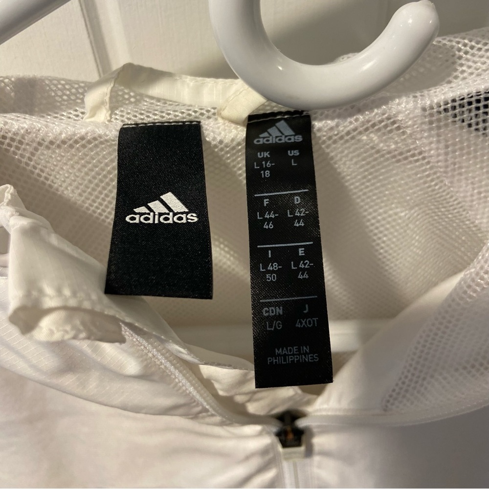 Adidas Cropped Windbreaker - Picture 2 of 3